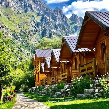 Nyaraló Jezerca Valbona