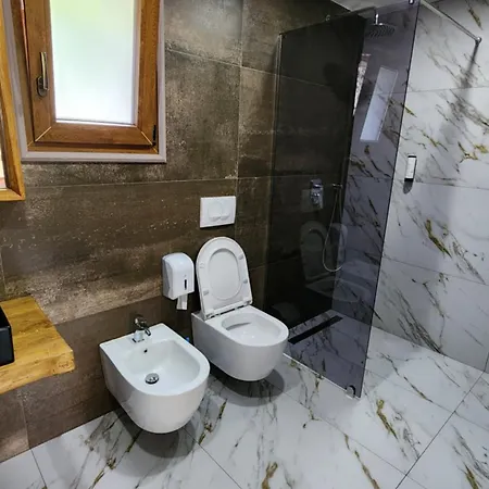 Дом отдыха Jezerca Валбона