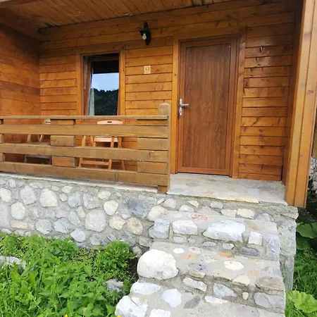 Jezerca Tatil Evi Valbone