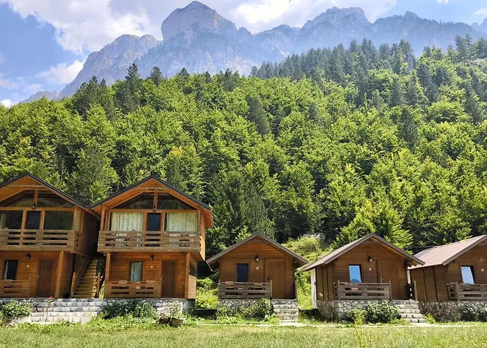 Jezerca Semesterbostad Valbona